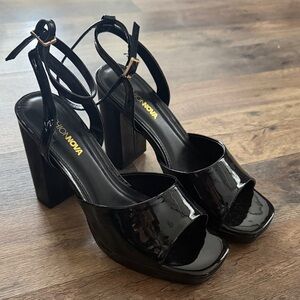 Fashion Nova Glossy Black Block Heels